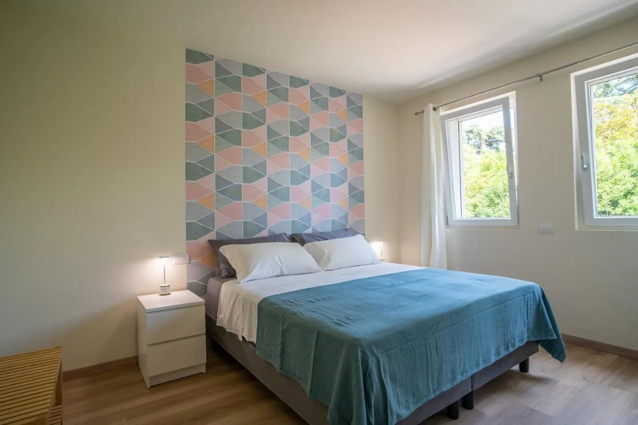 Hamsa Apartments Akasha Bilocale Moderno San Pietro in Cariano Italy